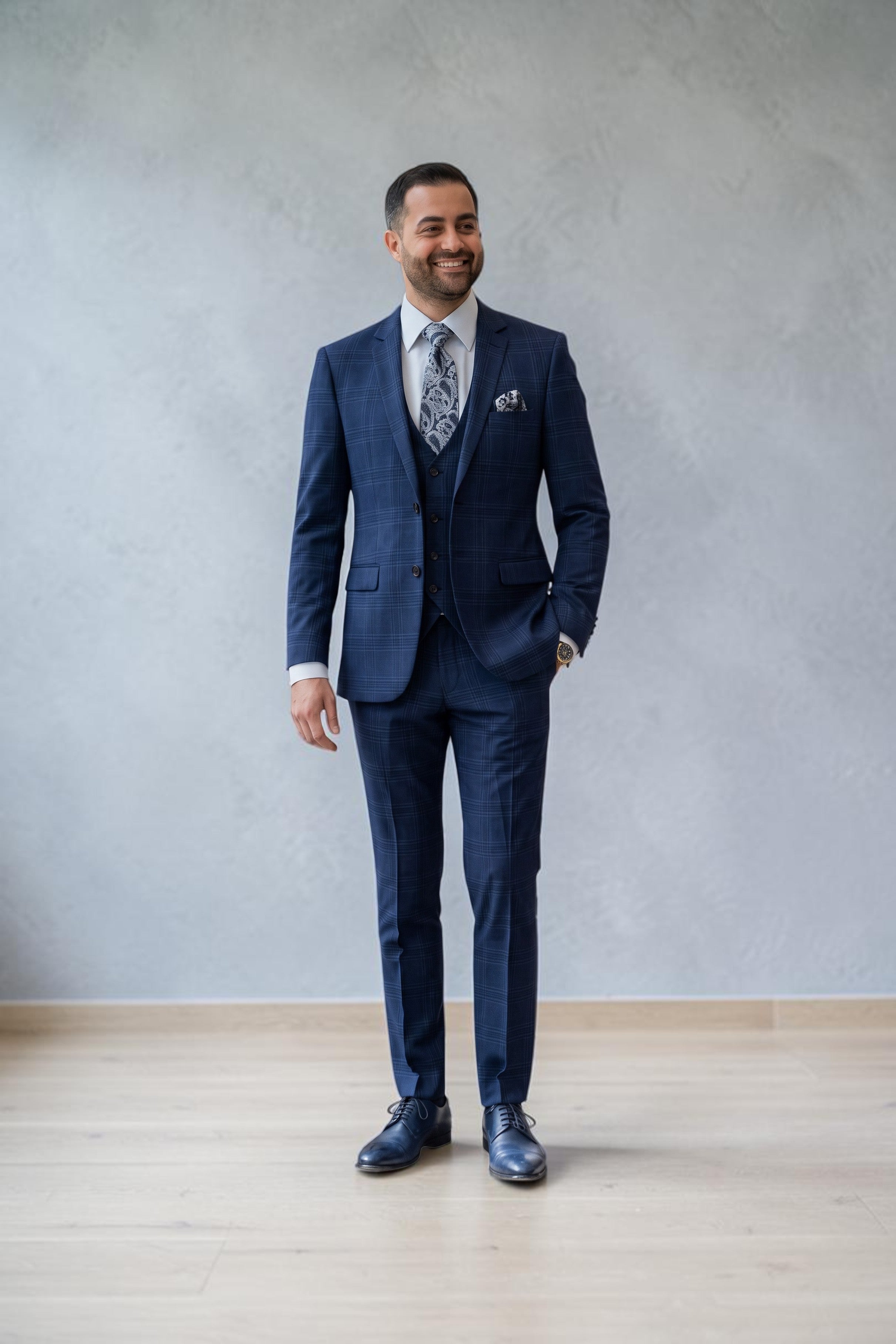 Needle & Stitch 3-Piece Plaid Suit with Vest SKV-293