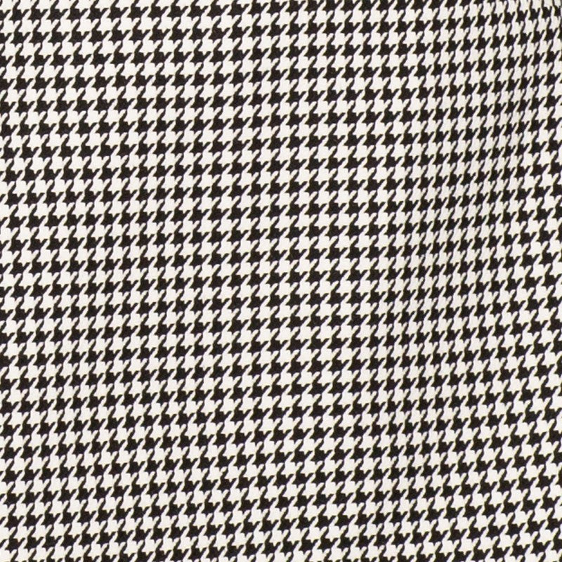 Houndstooth pattern in black and white